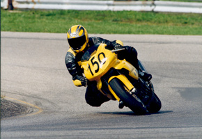 Grattan turn 1 all alone in practice